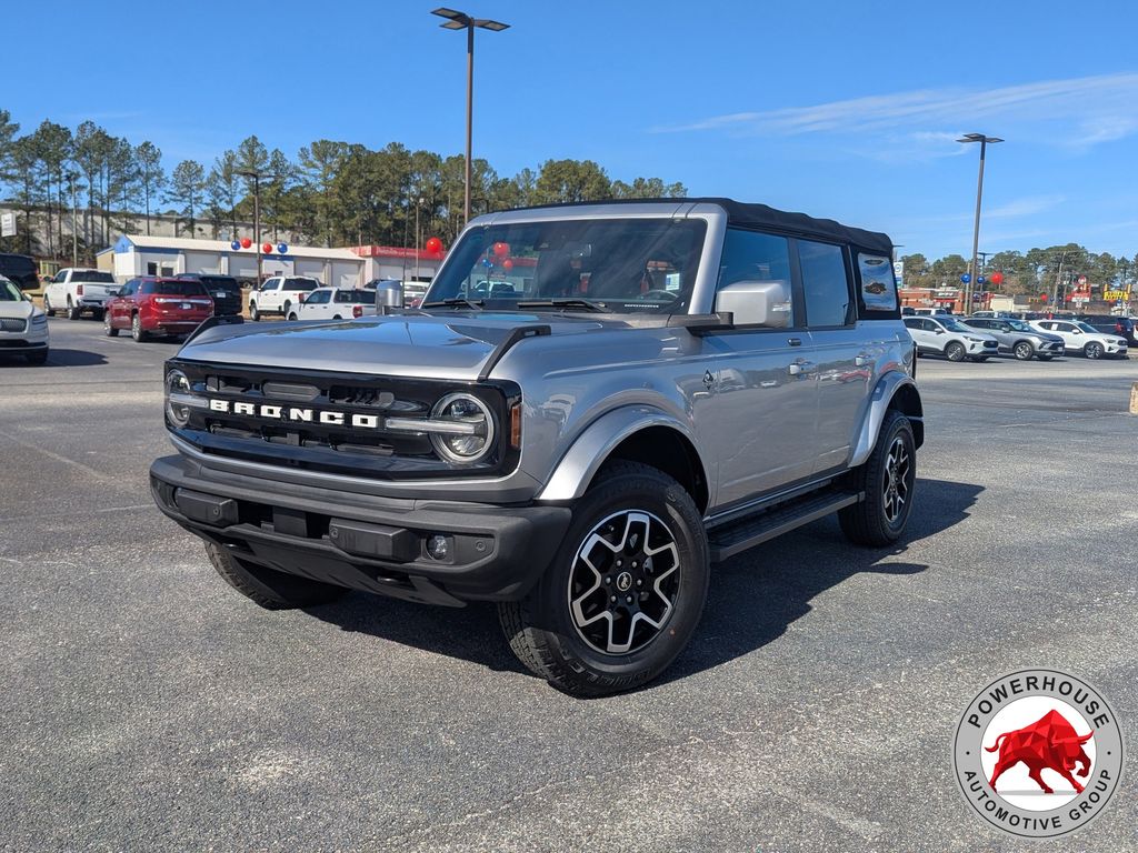2021 Ford Bronco Outer Banks 4-Door 4WD