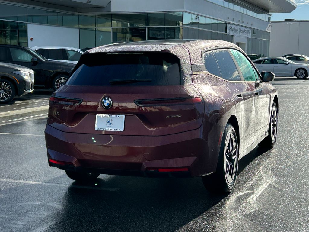 Thumbnail: 2026 BMW iX - 5