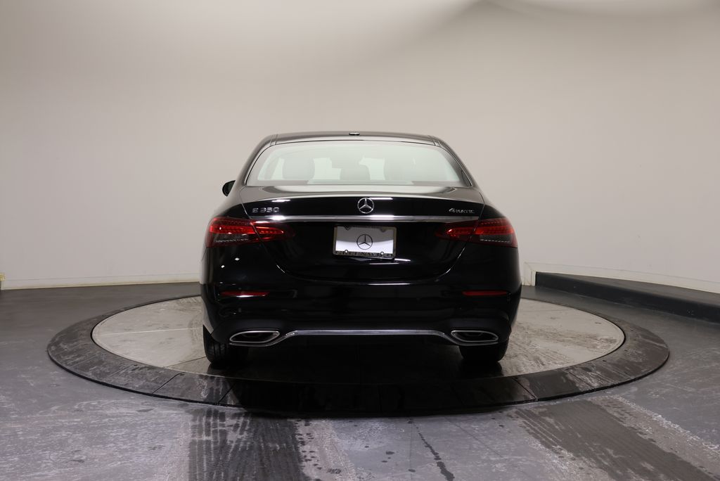 Thumbnail: 2023 Mercedes-Benz E-Class - 6