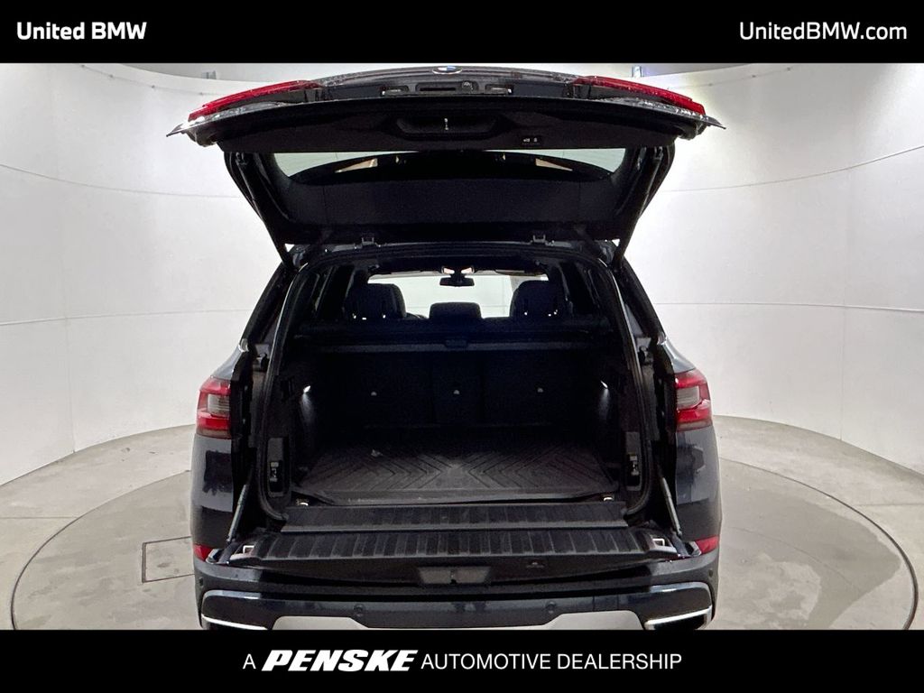 Thumbnail: 2021 BMW X5 - 22