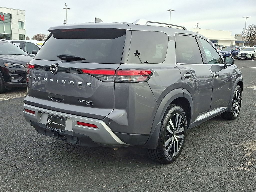 Thumbnail: 2023 Nissan Pathfinder - 6