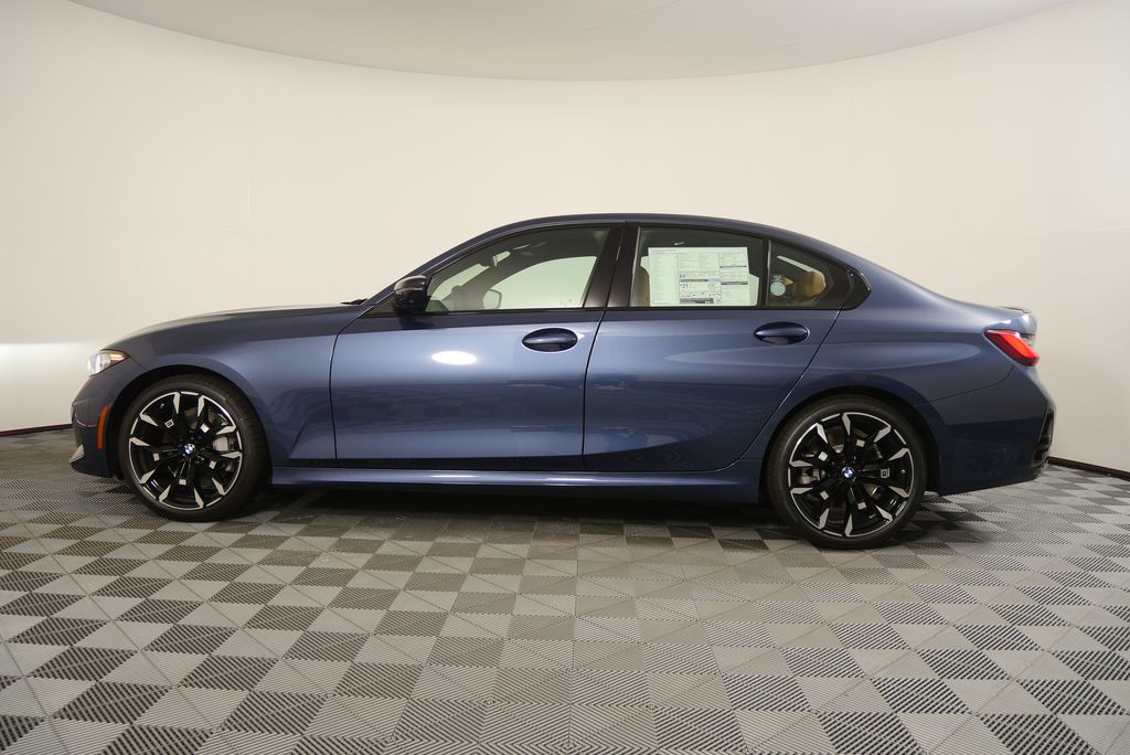 Thumbnail: 2025 BMW 3 Series - 6