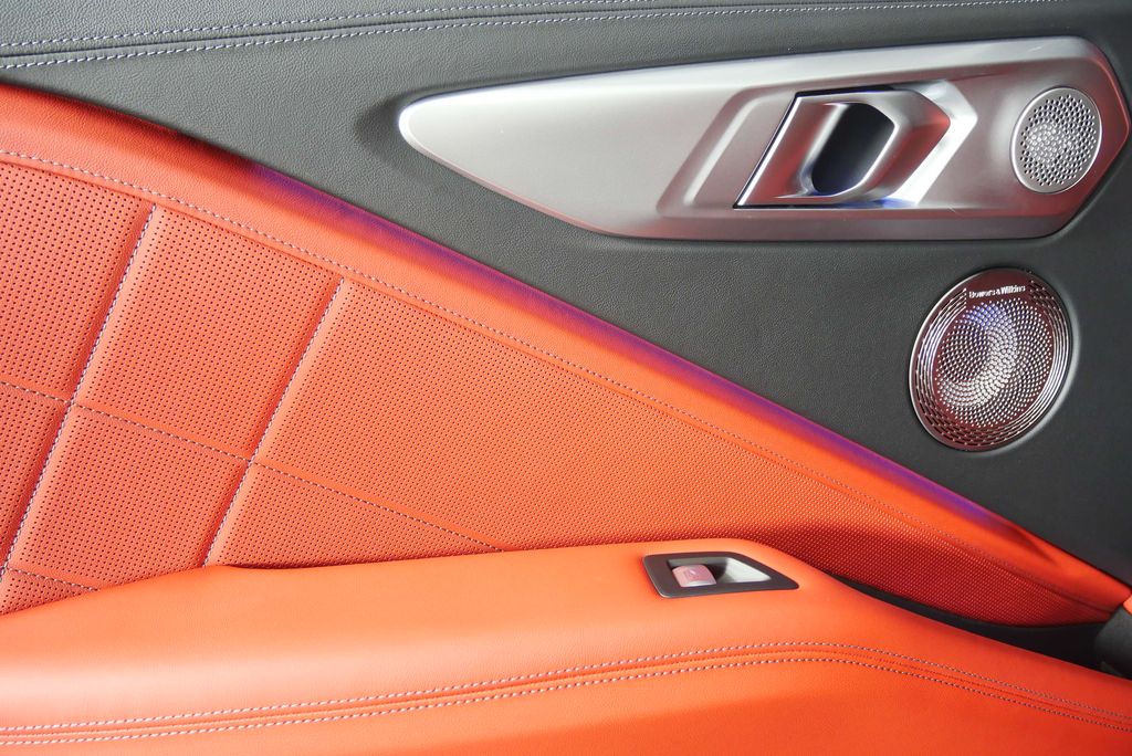 Thumbnail: 2026 BMW XM - 15