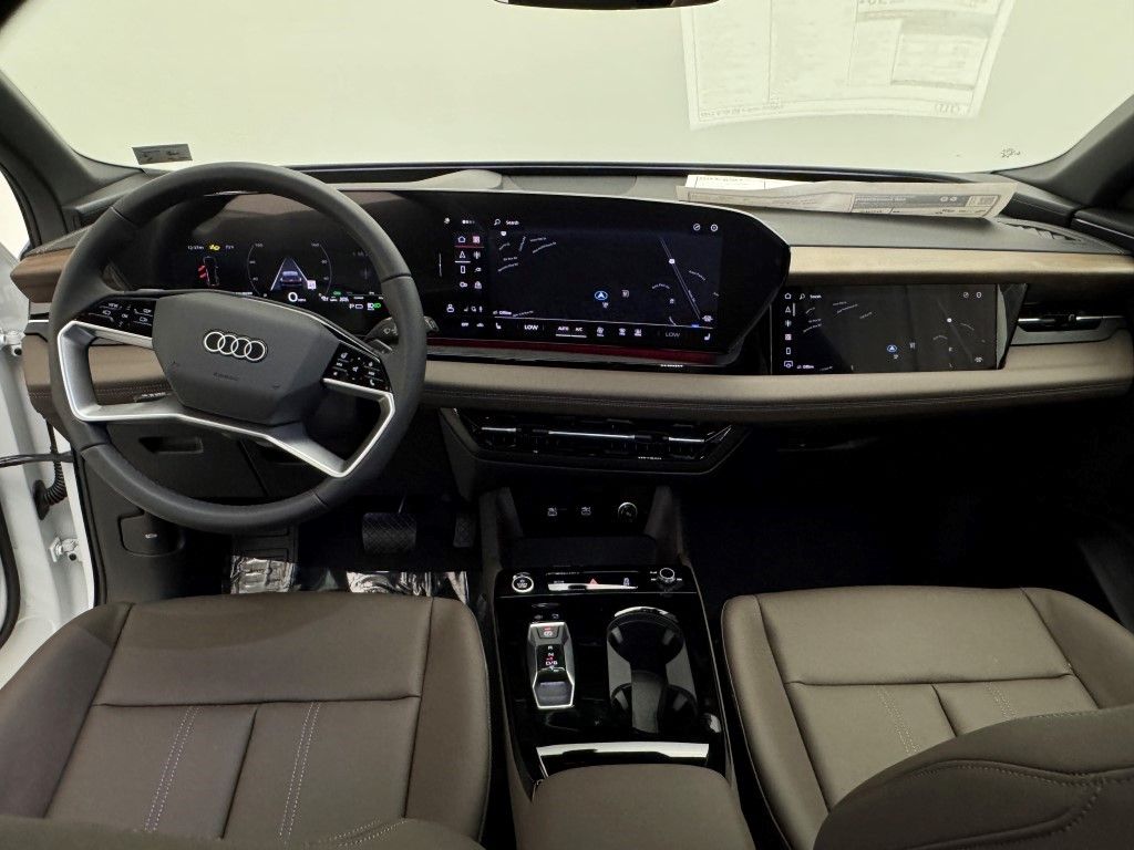 2025 Audi e-tron Premium 29