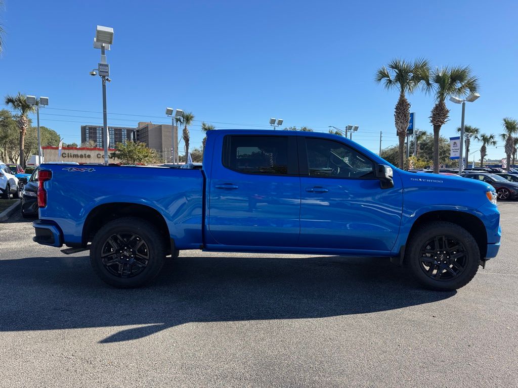 2025 Chevrolet Silverado 1500 RST 9