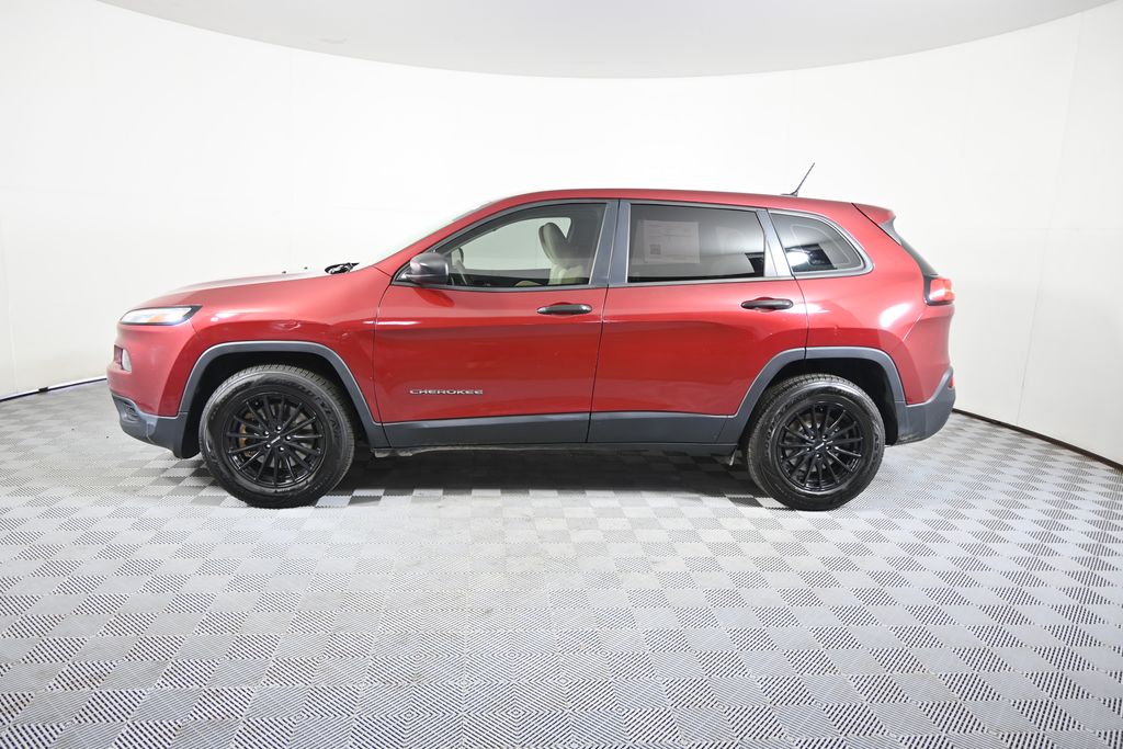 Used 2016 Jeep Cherokee Sport with VIN 1C4PJMAB0GW178579 for sale in Forest Lake, Minnesota