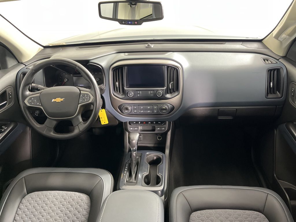 Thumbnail: 2022 Chevrolet Colorado - 17