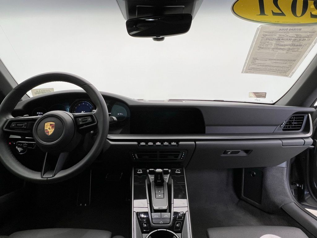 Thumbnail: 2021 Porsche 911 - 6