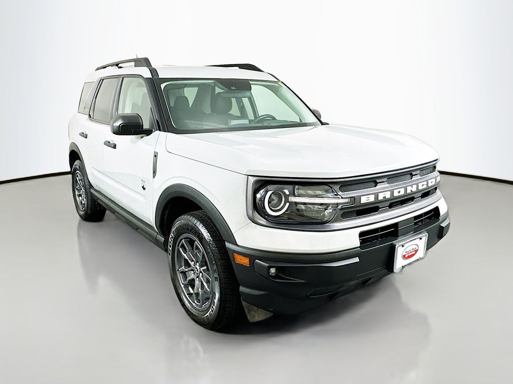Thumbnail: 2022 Ford Bronco Sport - 3