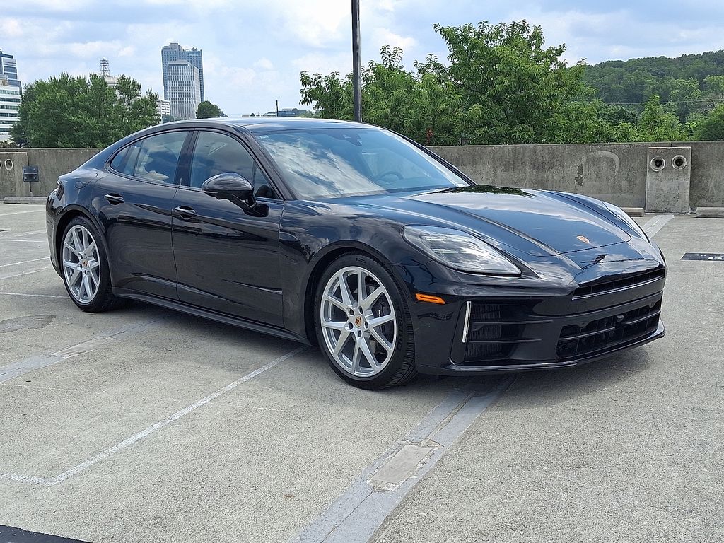 Thumbnail: 2025 Porsche Panamera - 7