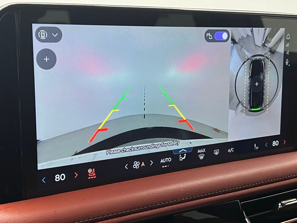 Thumbnail: 2025 Lincoln Aviator - 17