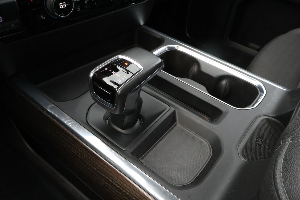 2022 Chevrolet Silverado 1500 RST 28