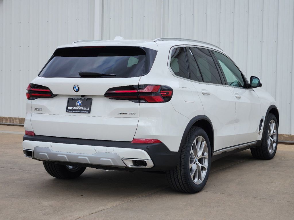 2025 BMW X5 xDrive40i 4