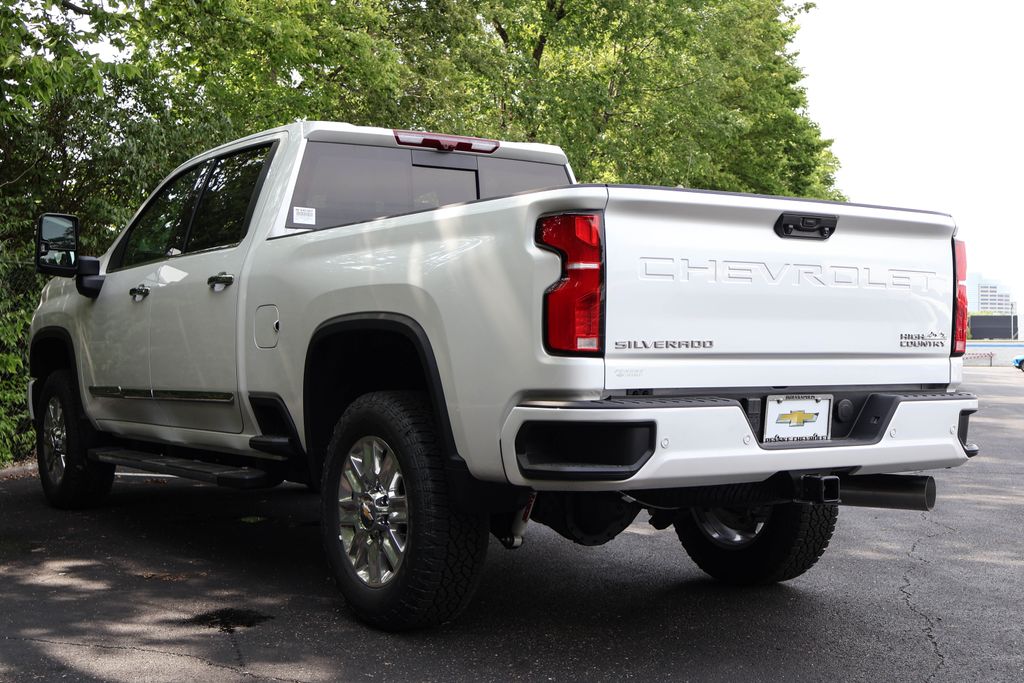 2024 Chevrolet Silverado 3500 High Country 5