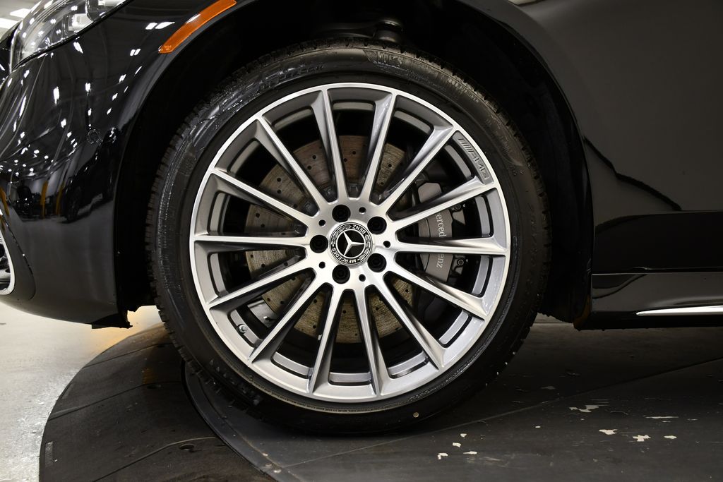 Thumbnail: 2026 Mercedes-Benz S-Class - 13