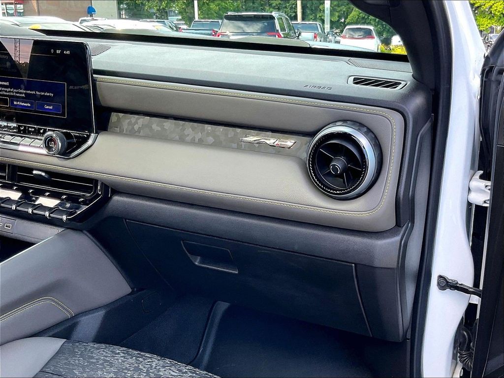 2024 Chevrolet Colorado — photo 13