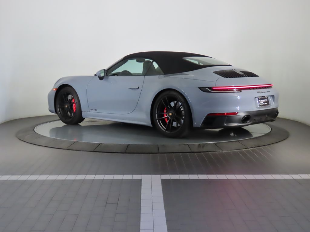 2024 Porsche 911 Carrera GTS 3