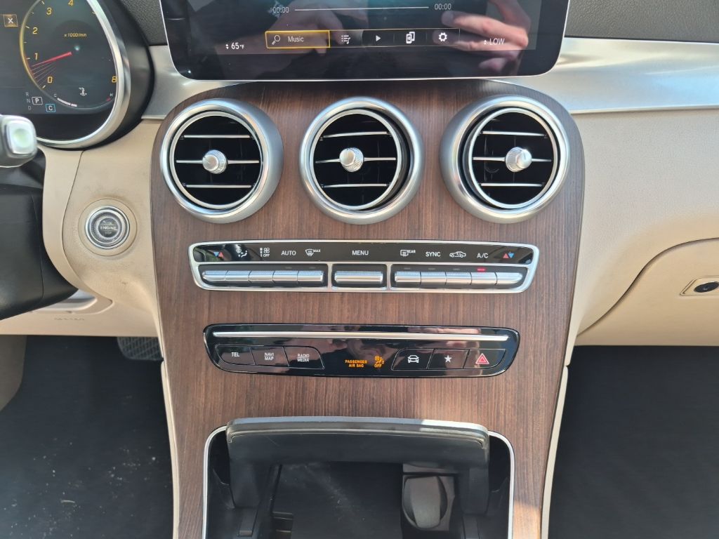 Used Car 2022 Mercedes-benz Glc  Glc 300 For Sale Under $35,000 In Austin, Texas