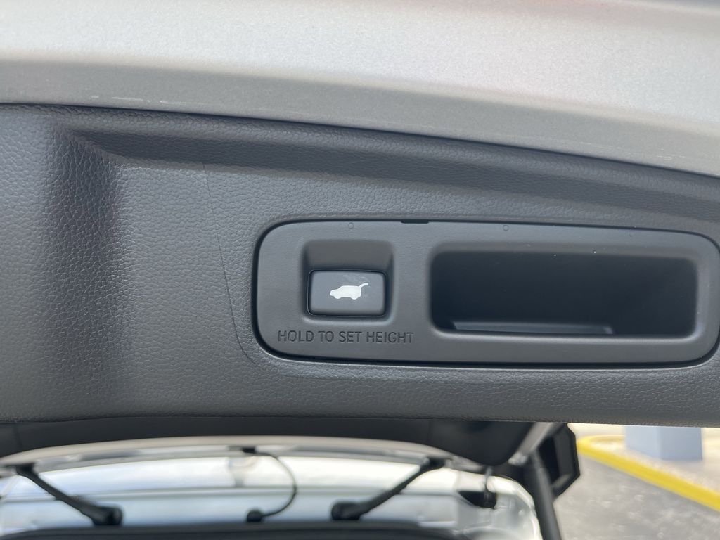 new 2026 Honda CR-V Hybrid car, priced at $38,437