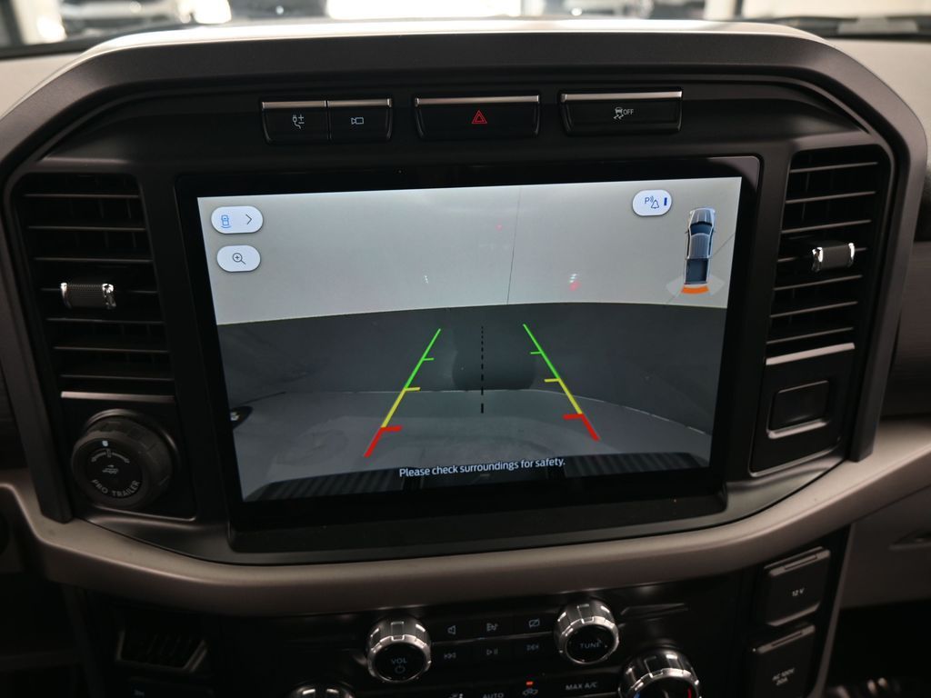 Used 2024 Silver Metallic Ford XLT image 21