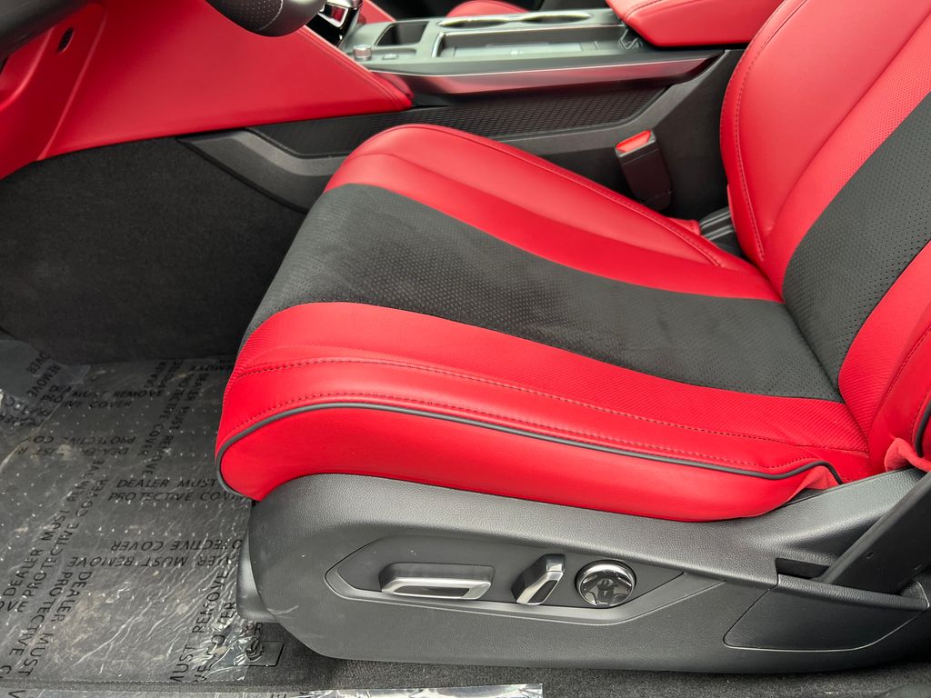 2025 Acura MDX Base 14