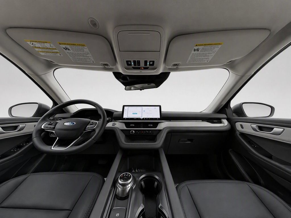 New 2026 Star White Metallic Tri-Coat Ford Active image 13