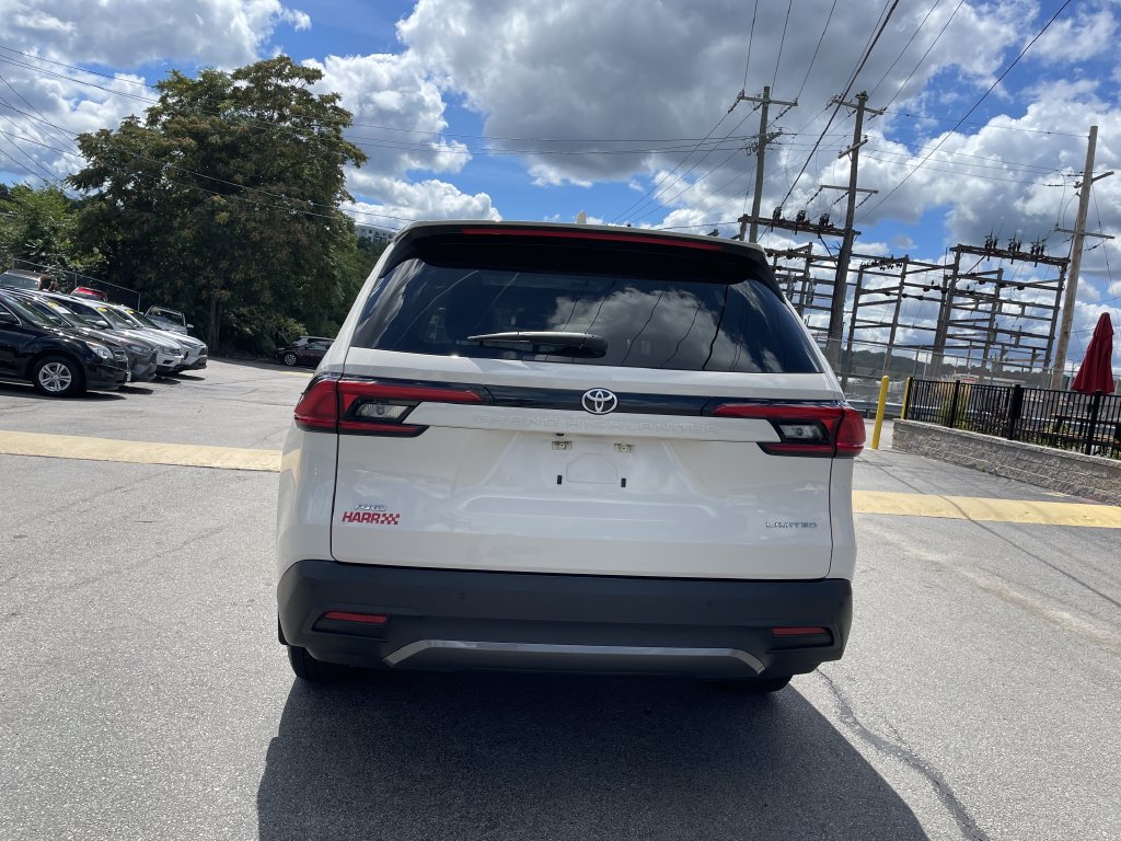 Used 2024 Toyota Grand Highlander SUV