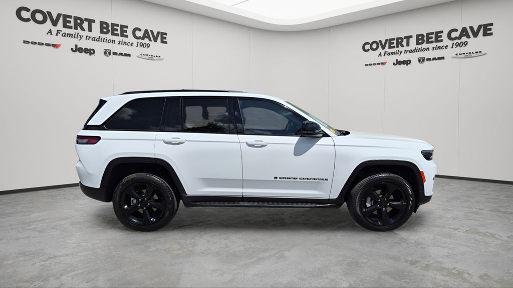 Used Car 2024 Jeep Grand Cherokee  Limited For Sale Under $35,000 In Austin, Texas