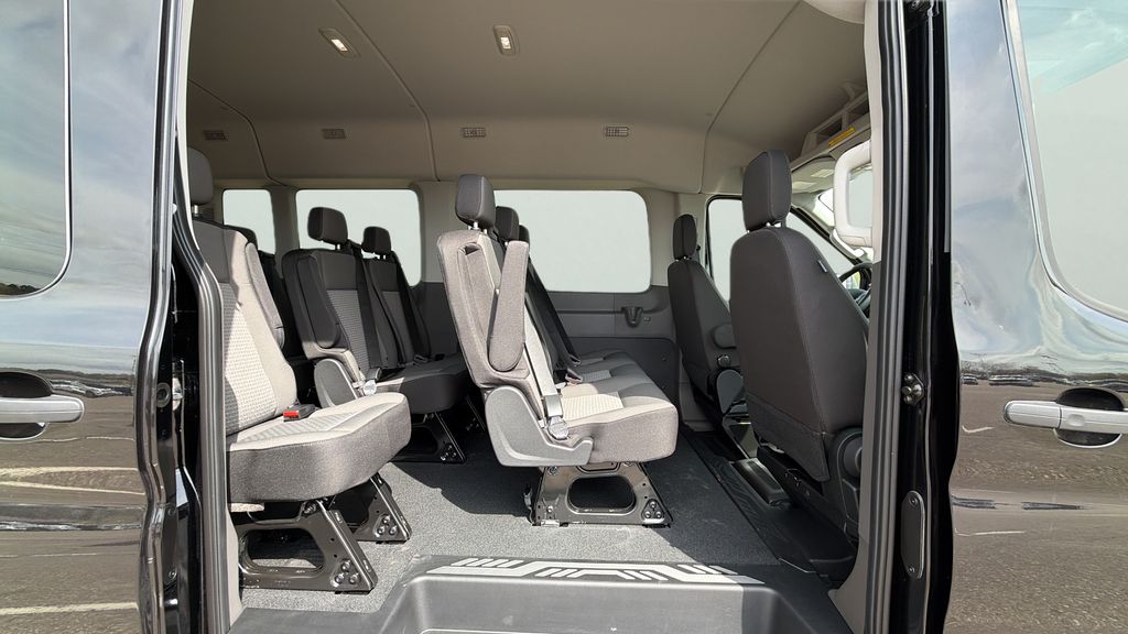 2026 Ford Transit-350