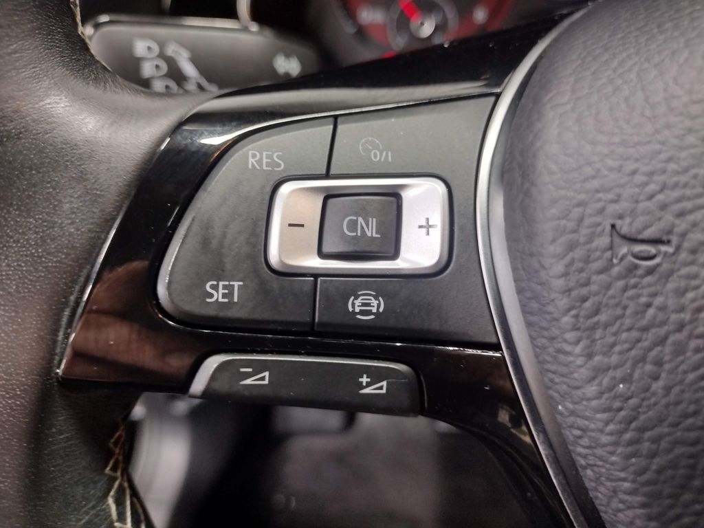 2021 Volkswagen Jetta R-Line