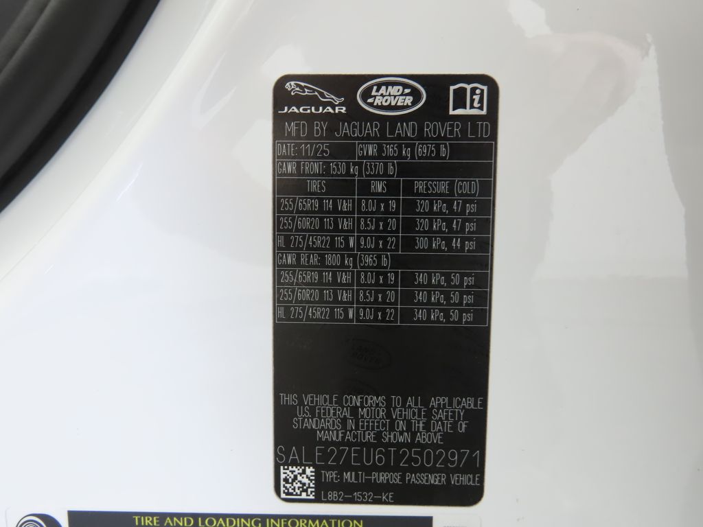 Thumbnail: 2026 Land Rover Defender - 31