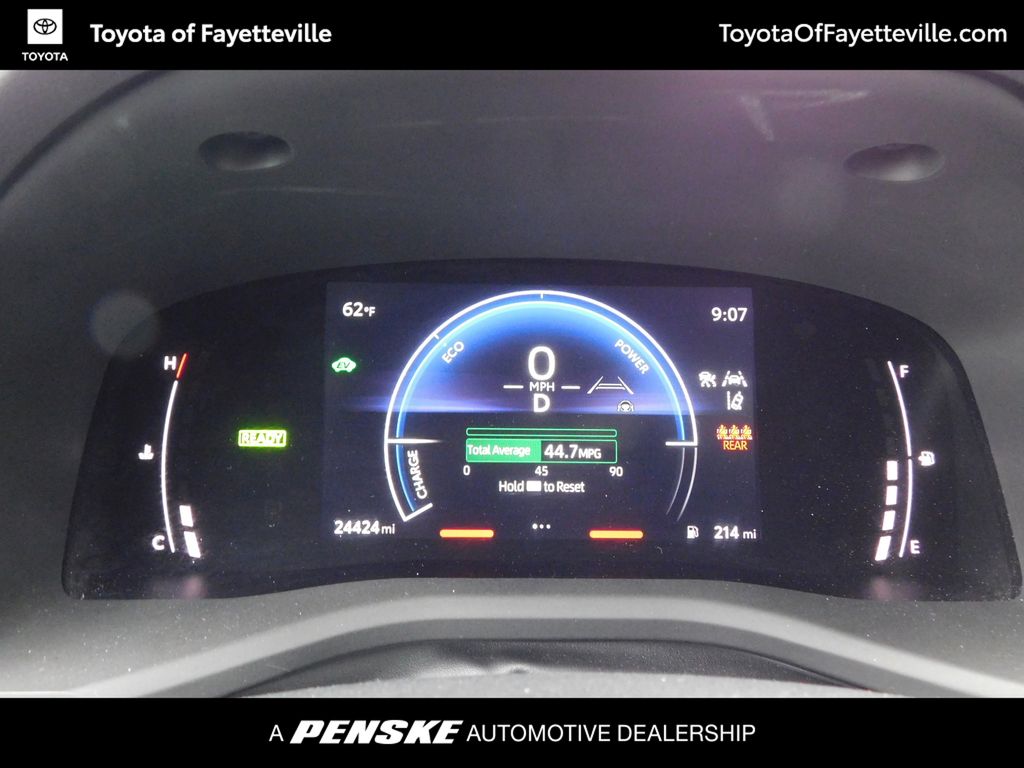 Thumbnail: 2025 Toyota Camry - 12