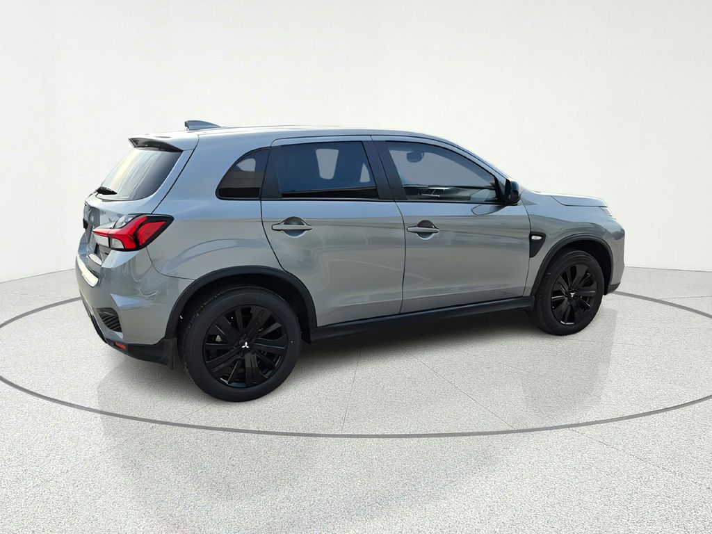 2026 Mitsubishi Outlander Sport 2.0 LE - 6