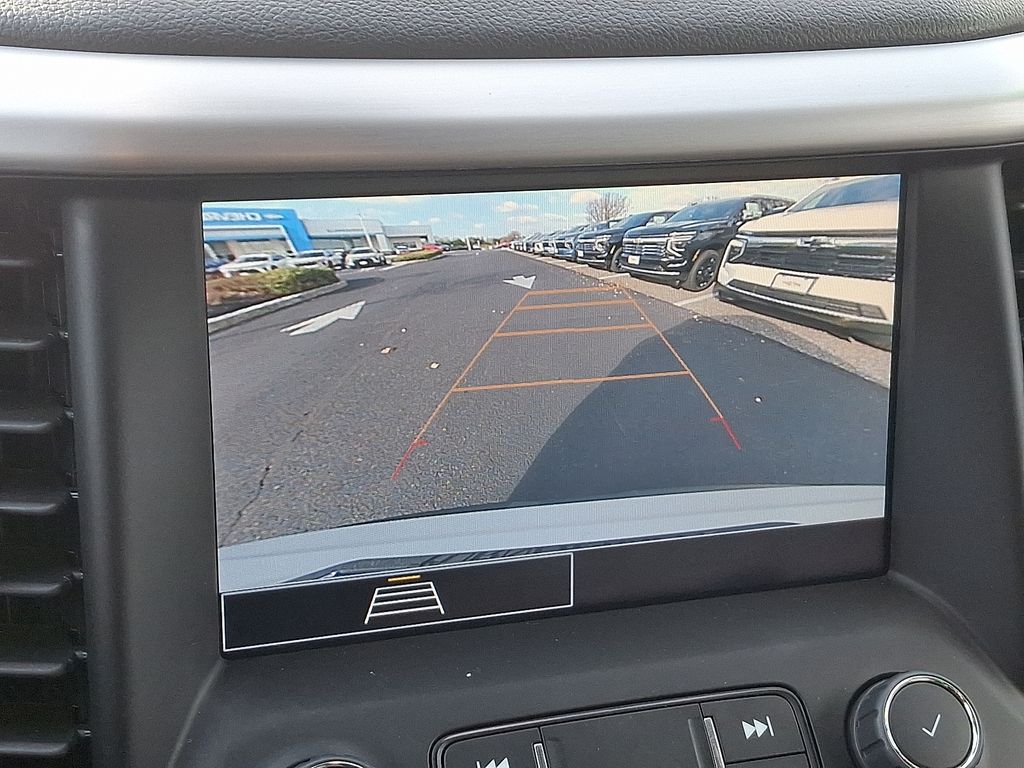 Thumbnail: 2023 GMC Acadia - 18