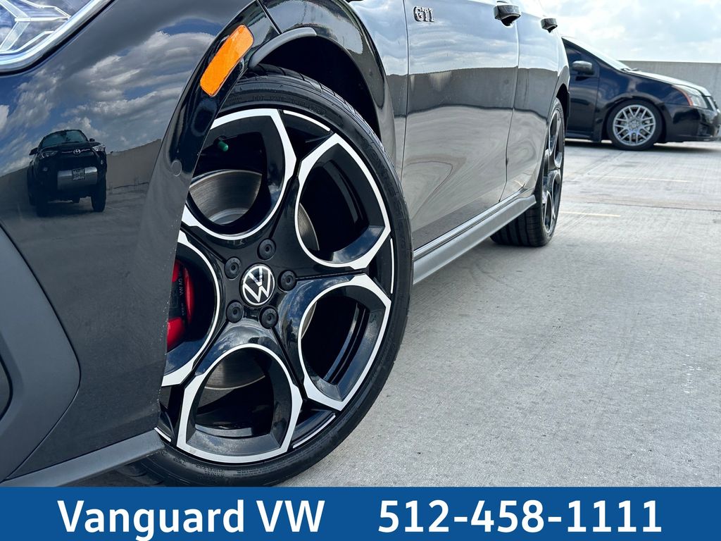 Mythos Black Metallic 2026 Volkswagen Golf GTI Autobahn FWD Hatchback Front-Wheel Drive 7-Speed Dual Clutch