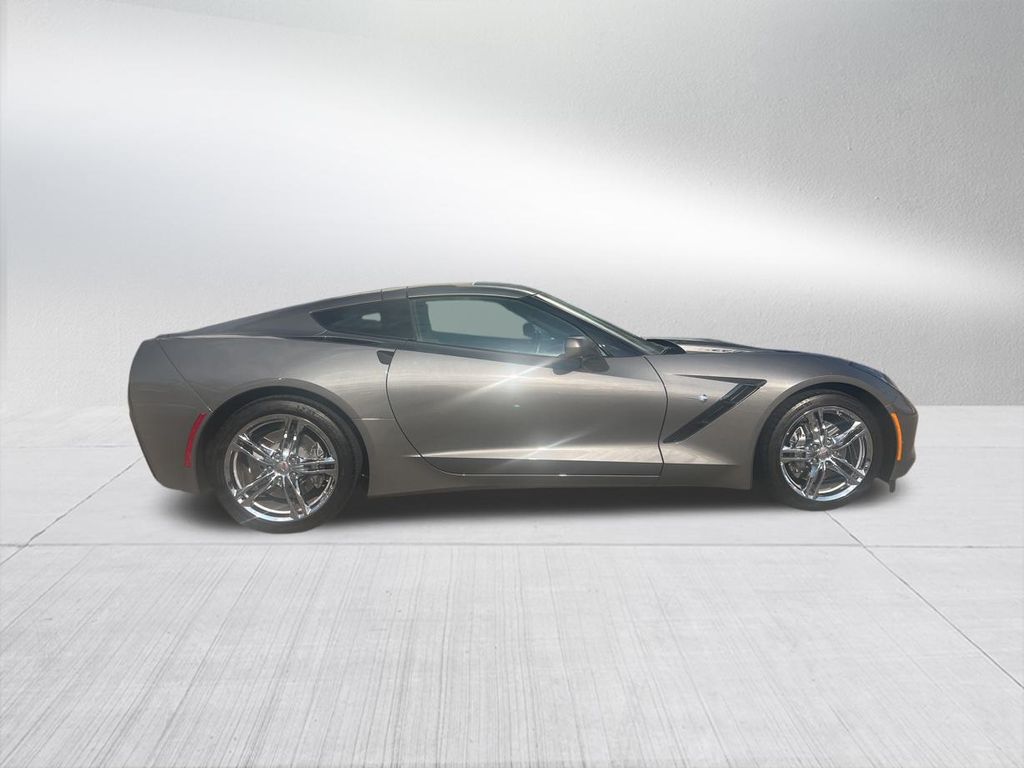 2016 Chevrolet Corvette Stingray 8