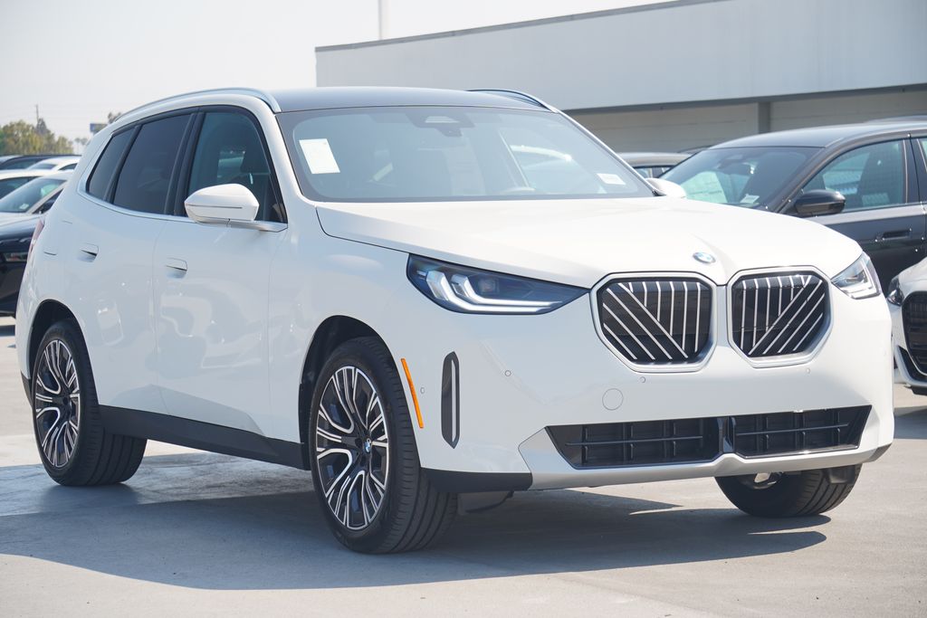 Thumbnail: 2025 BMW X3 - 3