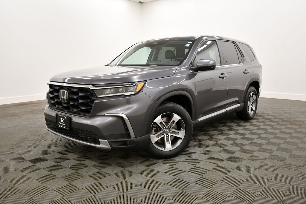 Used 2024 Honda Pilot SUV