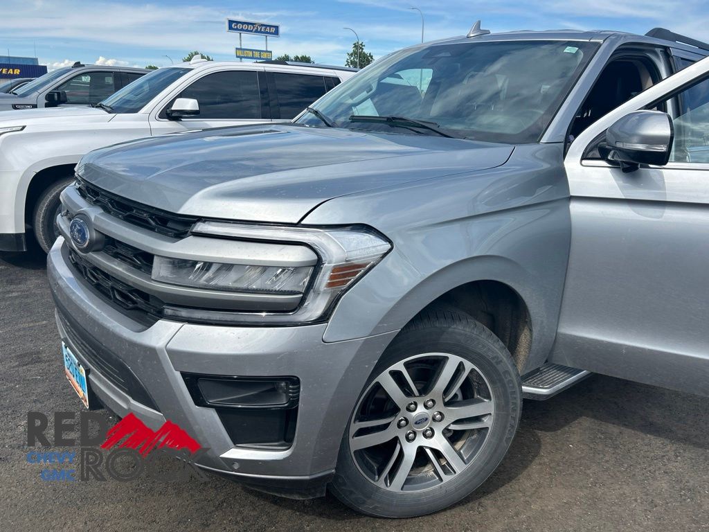 Silver Metallic 2023 Ford Expedition SUV / Crossover Four-Wheel Drive Automatic