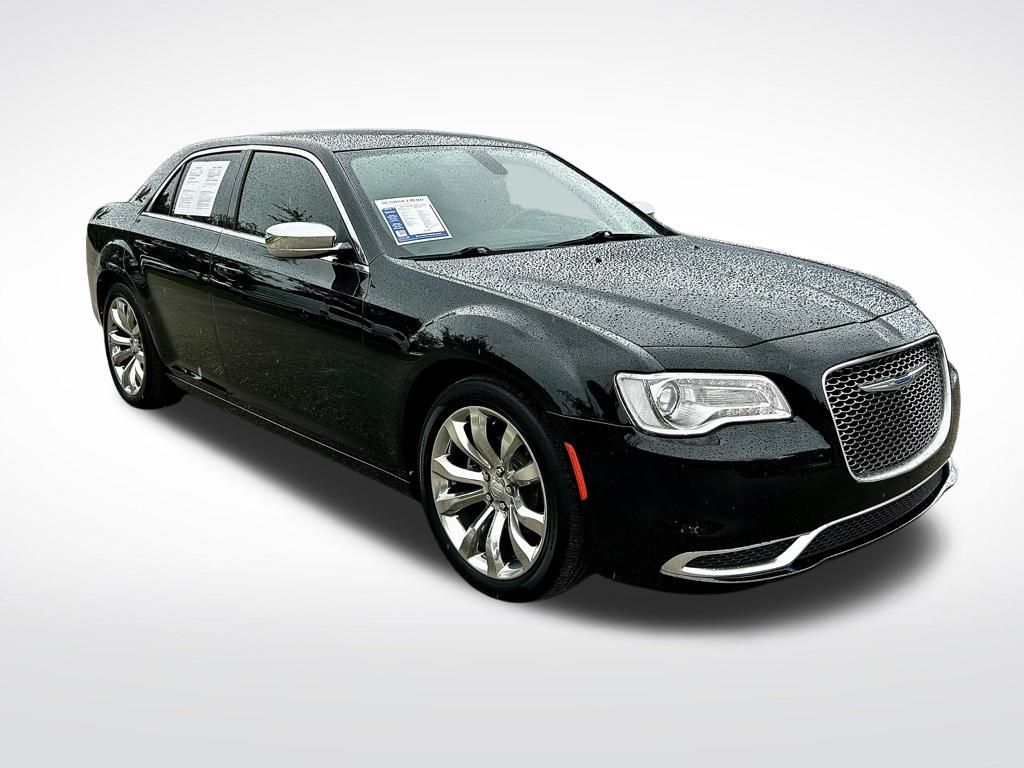 2020 Chrysler 300 Touring