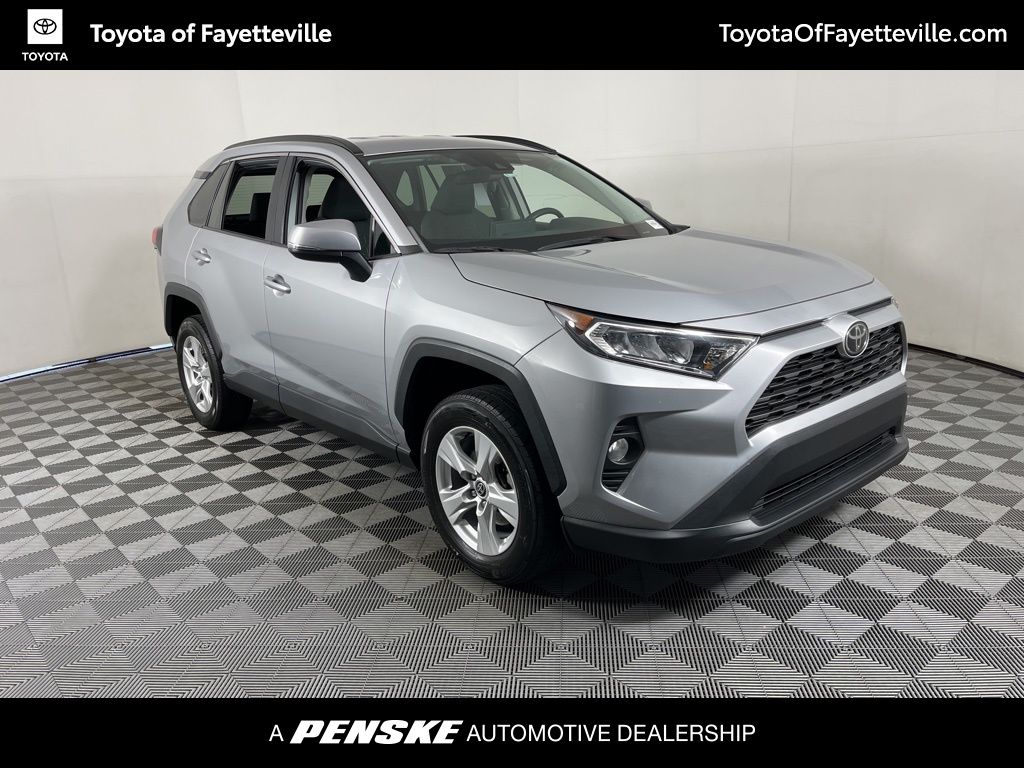 2021 Toyota RAV4 XLE 15