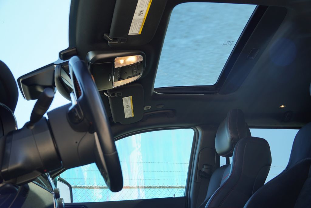 Used Car 2021 Jeep Grand Cherokee  Trailhawk For Sale Under $25,000 In Taylor, Texas