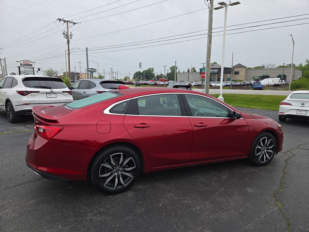 Used 2021 Chevrolet Malibu For Sale in Fort Wayne, IN