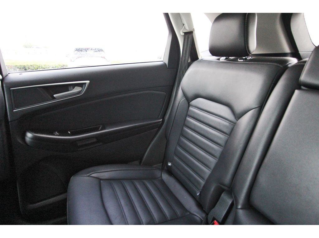 2018 Ford Edge SEL White at Bravo Nissan