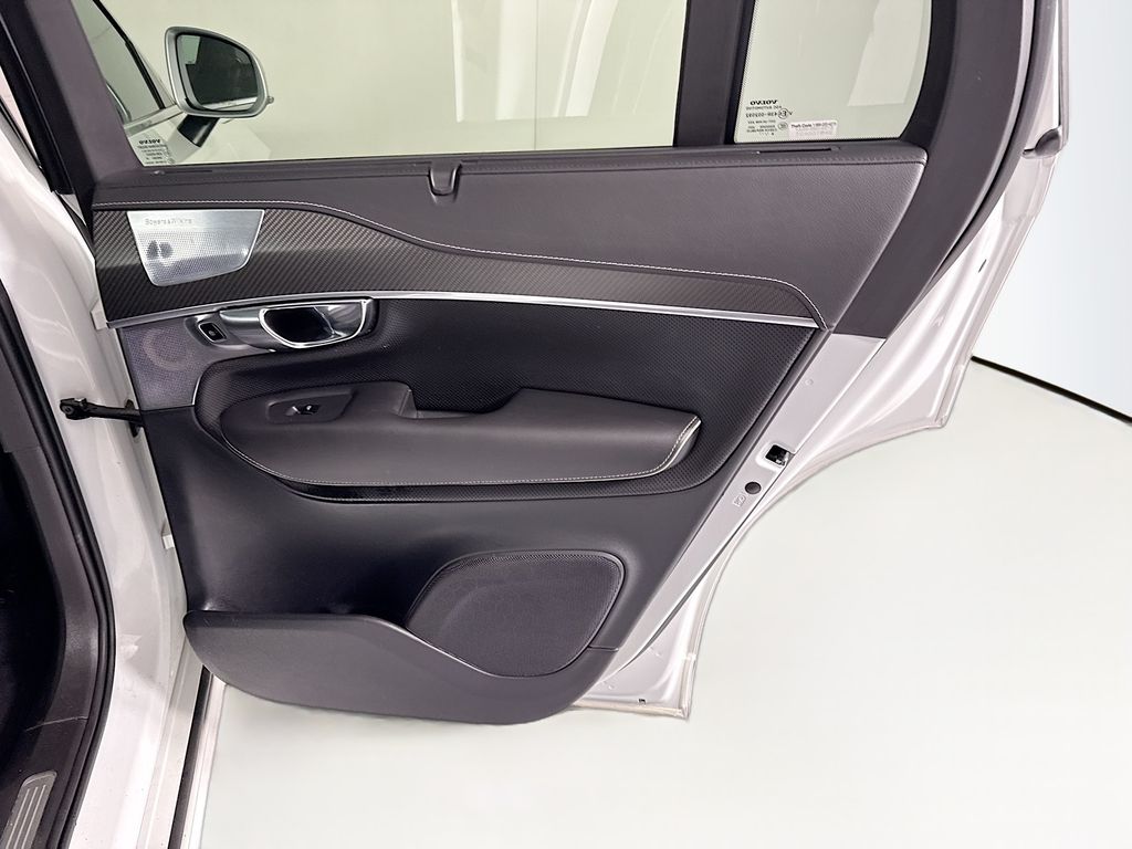 Thumbnail: 2019 Volvo XC90 - 27