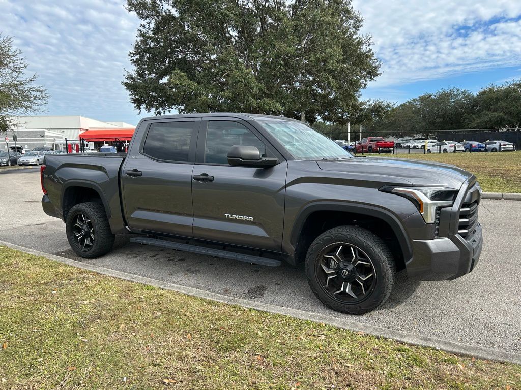 Thumbnail: 2024 Toyota Tundra - 7