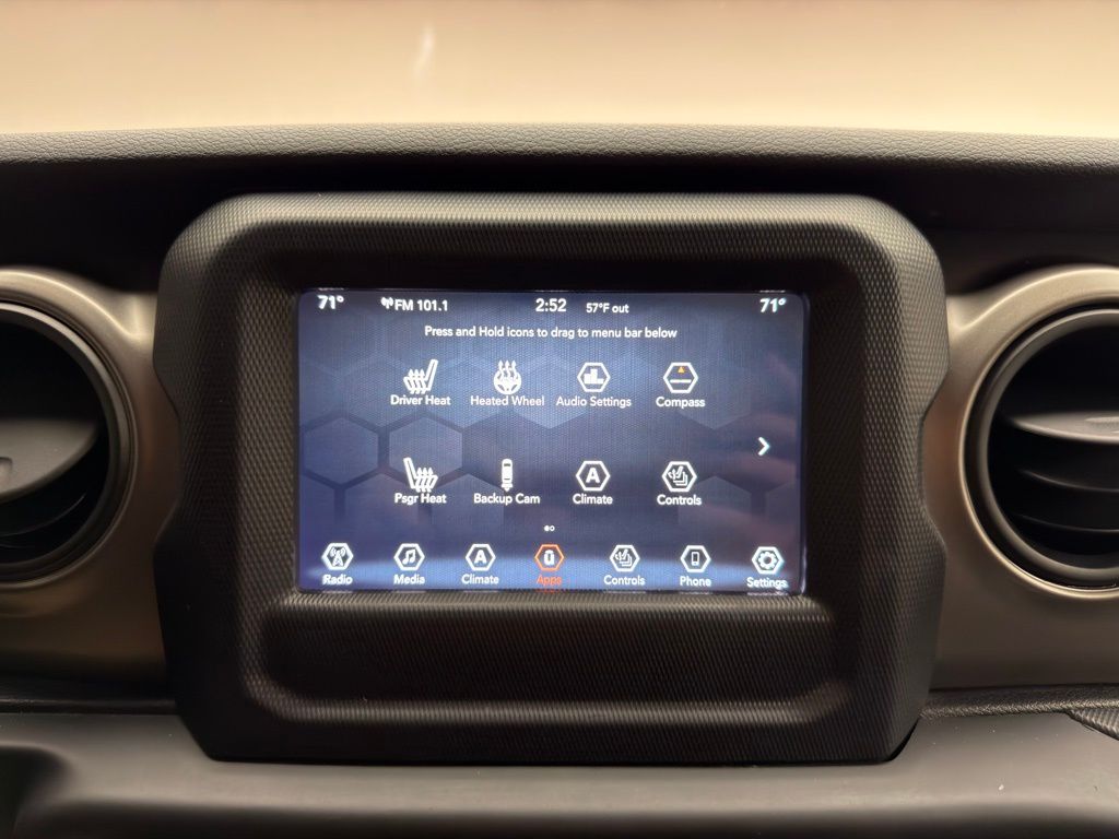 Thumbnail: 2020 Jeep Wrangler - 13