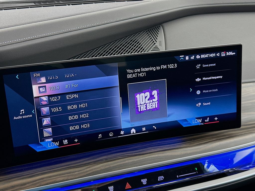 Thumbnail: 2024 BMW i7 - 15