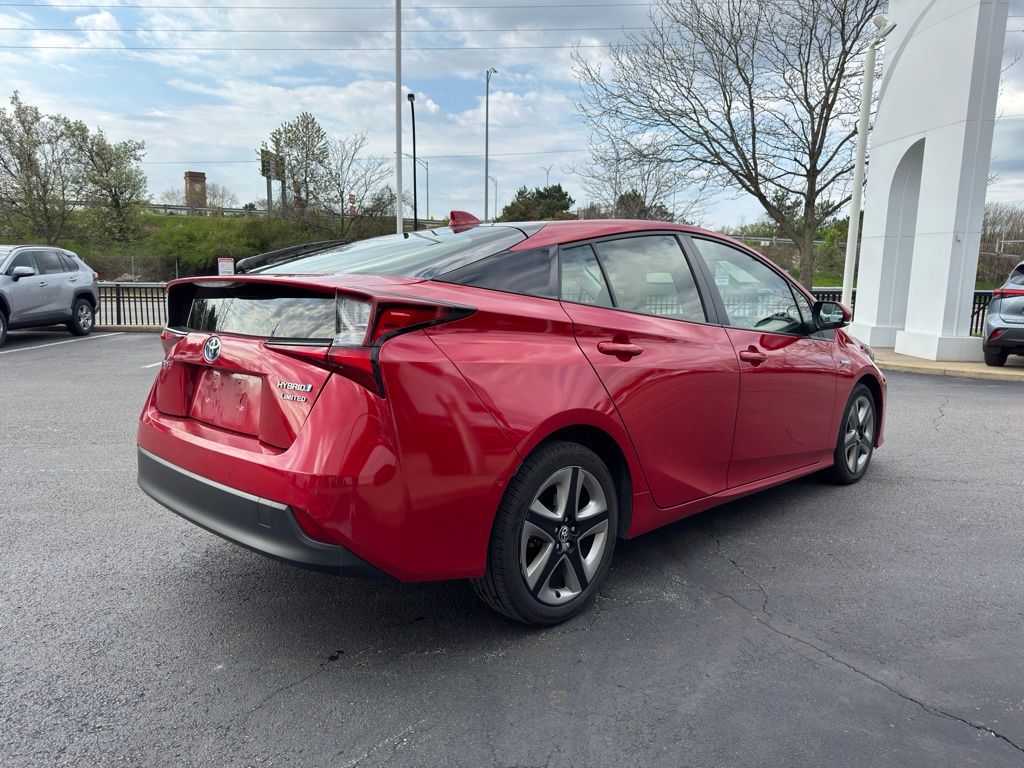 2021 Toyota Prius Limited photo