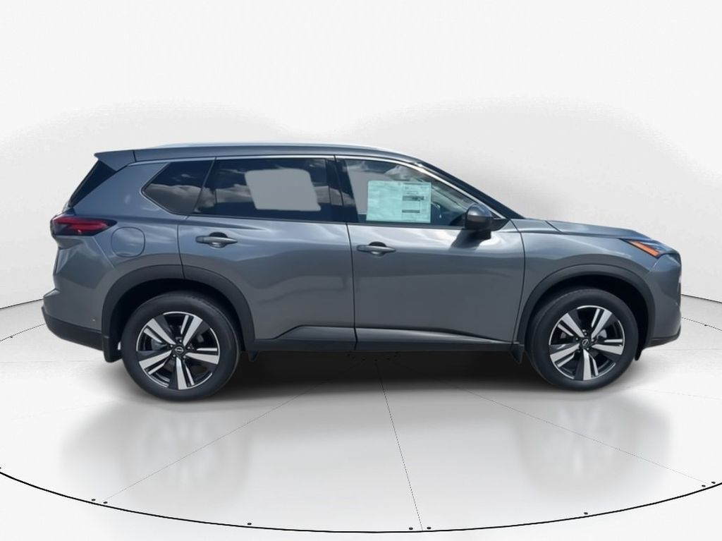 2025 Gun Metallic Nissan Rogue SL FWD SUV